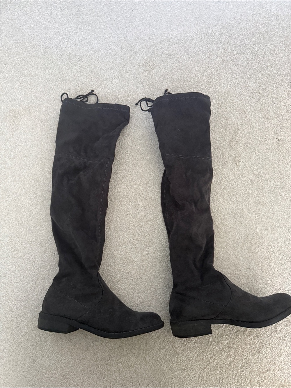 No Parking Kordial Dark Gray Suede Over-the-Knee Flat Boots - Size 7
